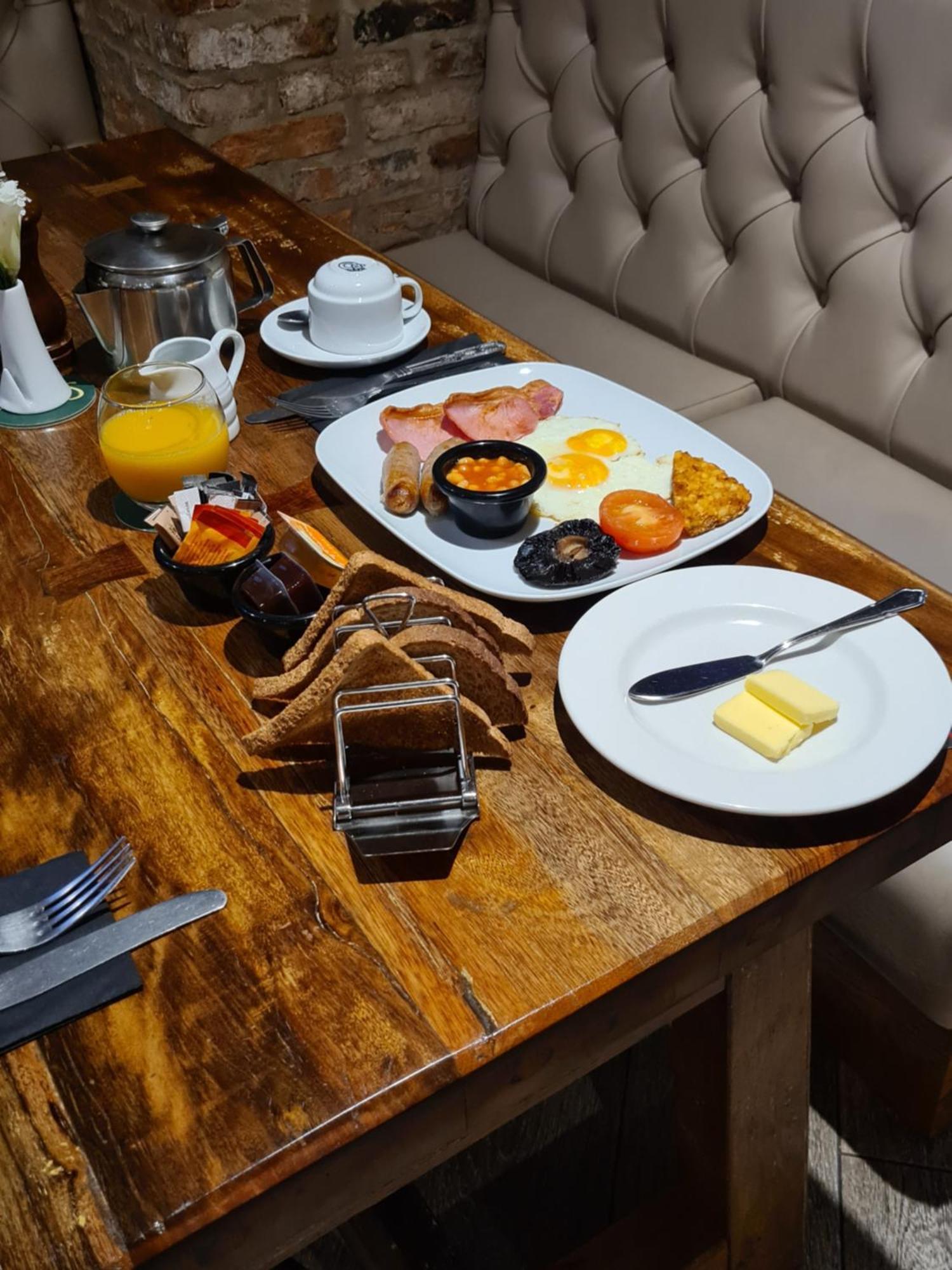 Oddfellows Hotel Carlton  Zewnętrze zdjęcie